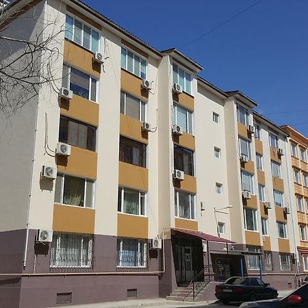 B&B Aktau Не Отель Esterno foto